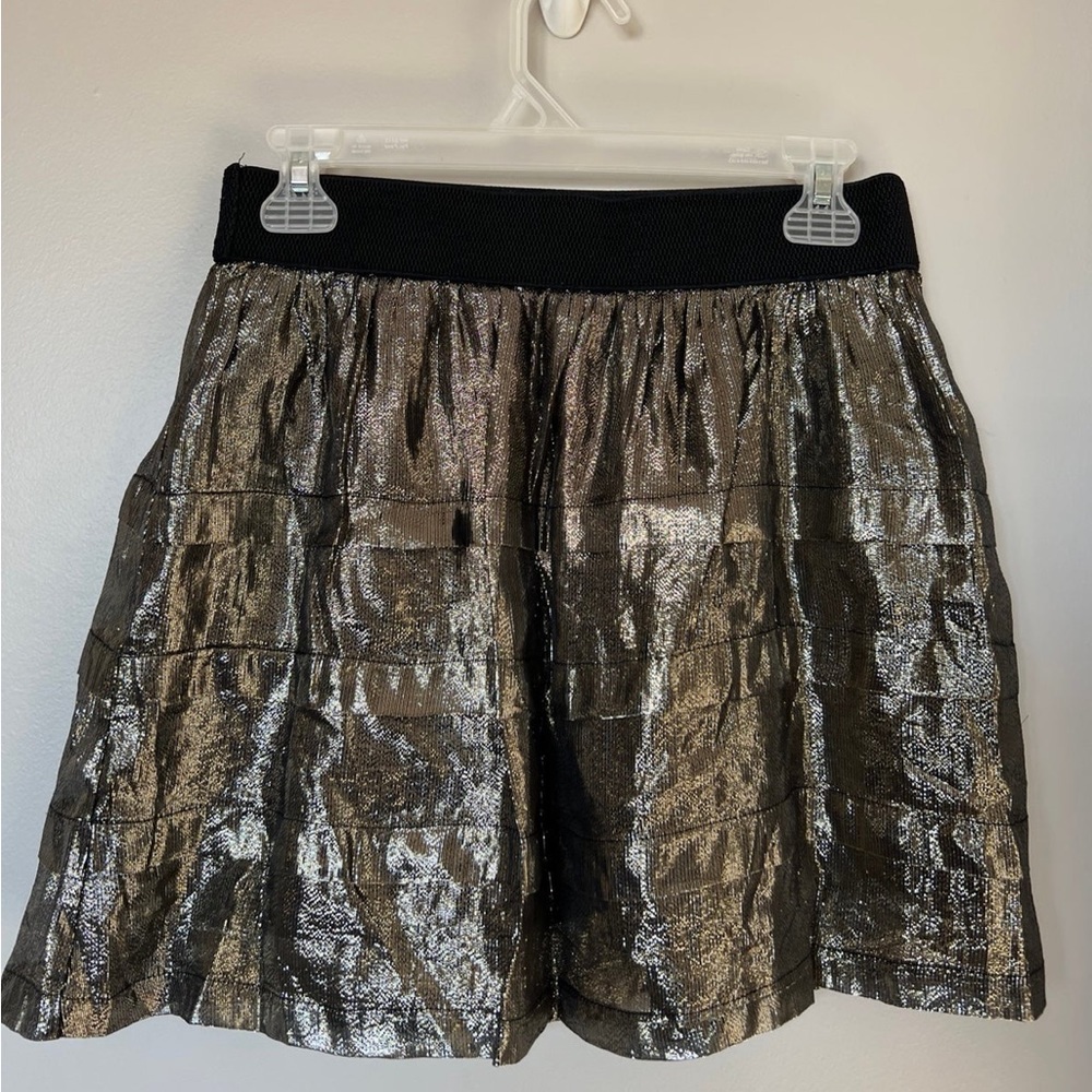 Forever 21 Shimmery Metallic Gold Skirt - Small